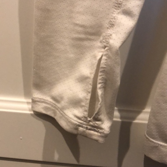 Nike Girls’ Long-Sleeve Top - Picture 2 of 4